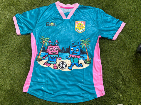 Vic Garcia World 305 Futbol Jersey